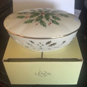 Lenox NIB Pierced Candy/Nut Dish